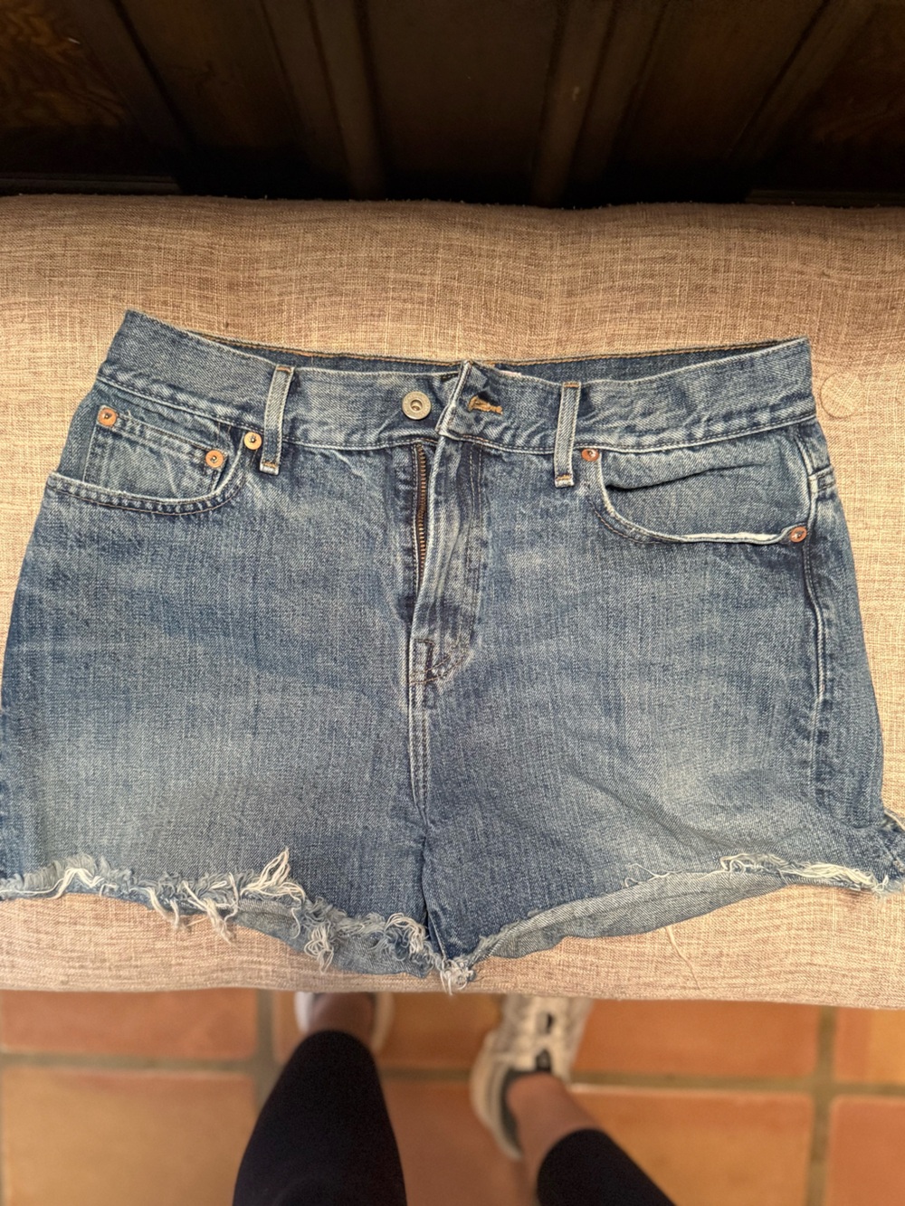 YSLETA HIGH-RISE DENIM SHORT